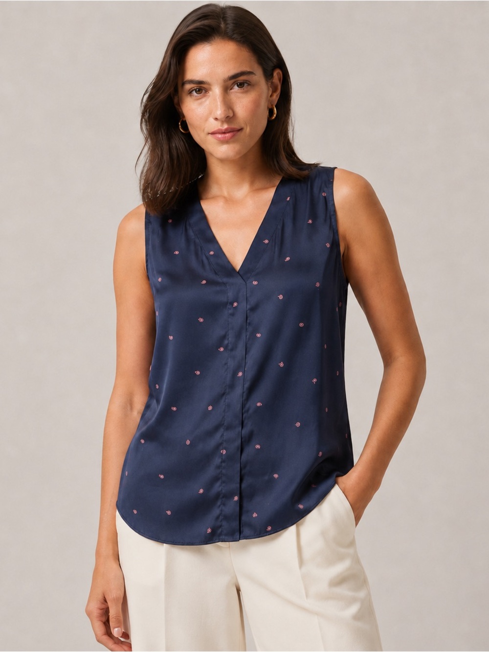 Banana Republic Navy Micro Paisley Sleeveless V-Neck Blouse NWT M